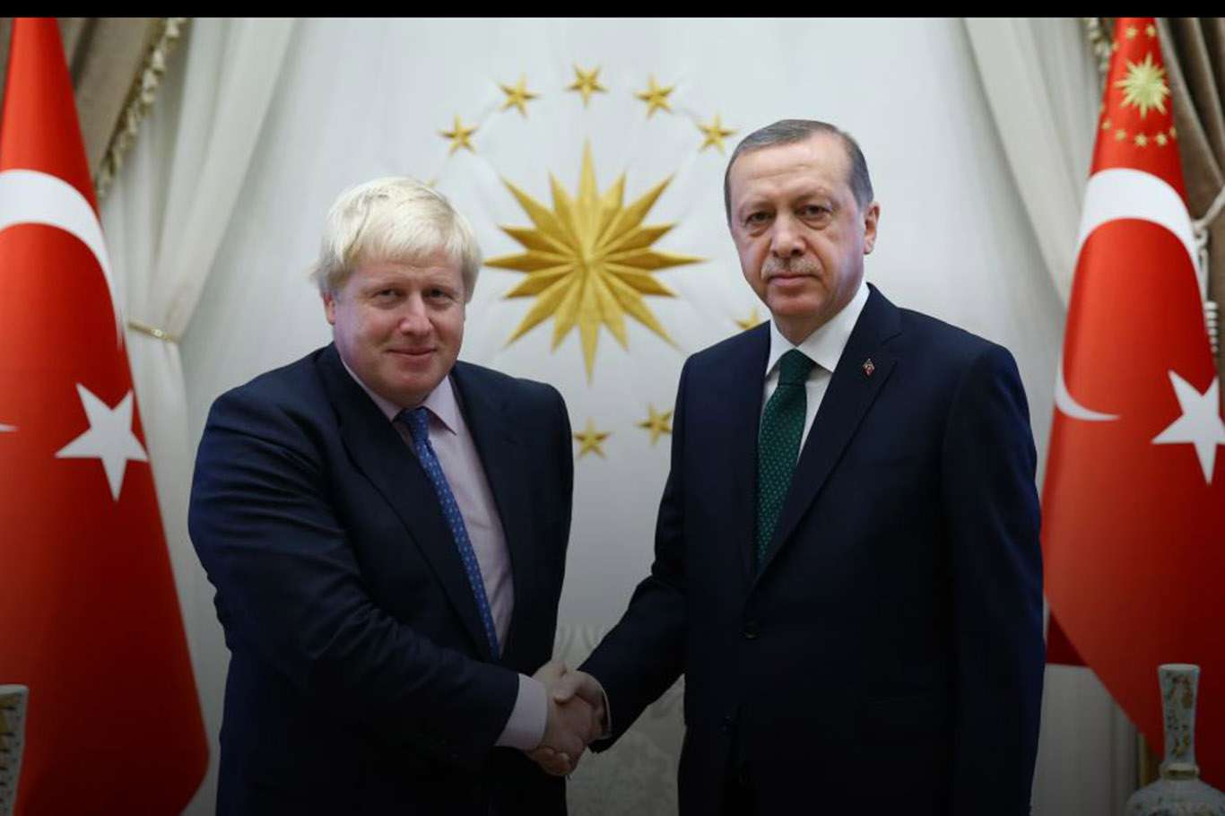 Erdoğan, İngiltere Başbakanı Johnson ile Doğu Akdeniz ve Ermenistan saldırılarını görüştü